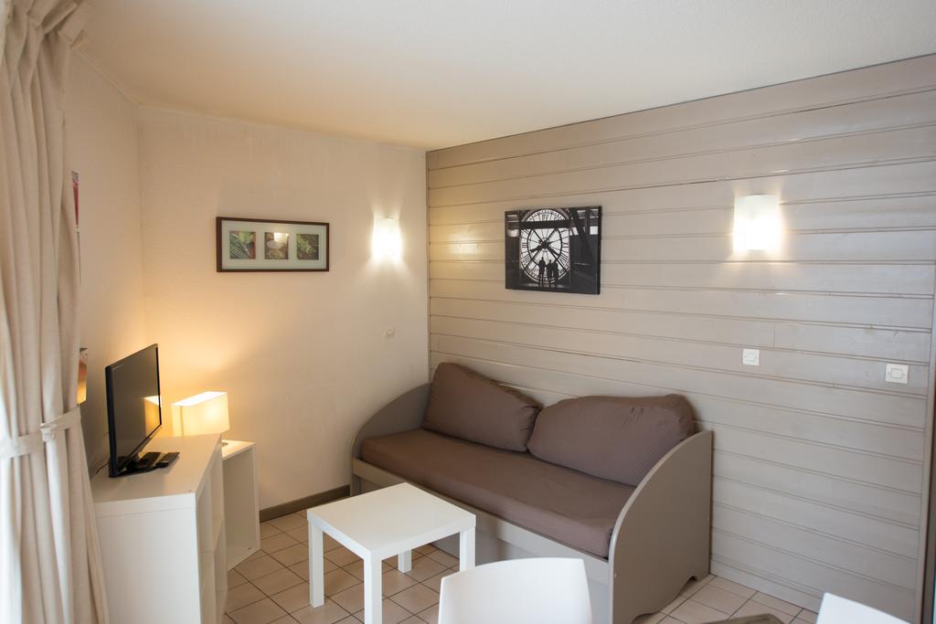Résidence les Silènes Allevard Exterior foto