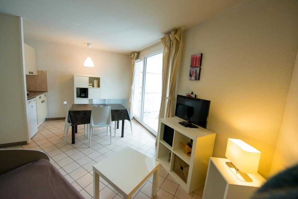 Résidence les Silènes Allevard Exterior foto