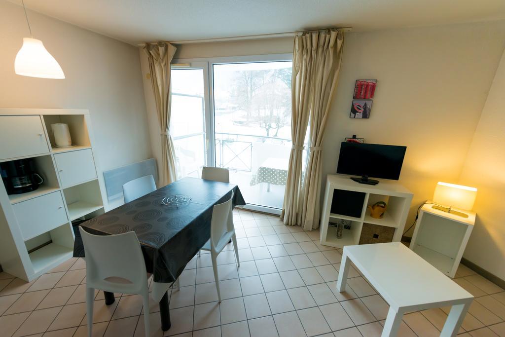 Résidence les Silènes Allevard Exterior foto