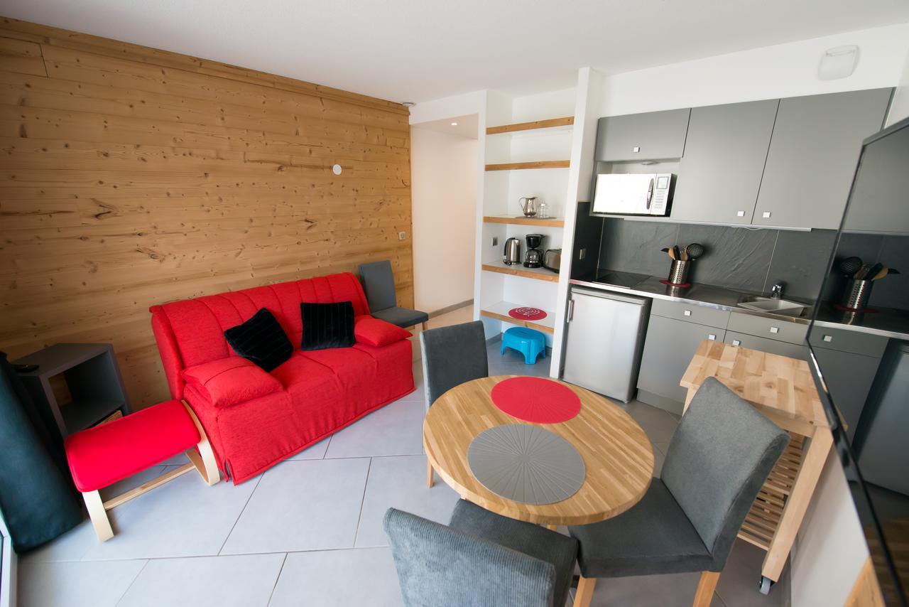 Résidence les Silènes Allevard Exterior foto